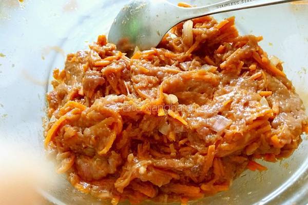 牛肉胡萝卜馅饼的做法图解7