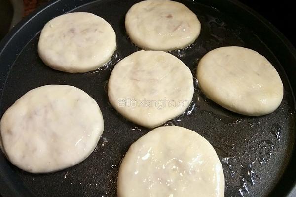 牛肉胡萝卜馅饼的做法图解12