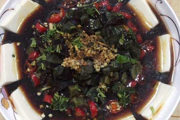 皮蛋豆腐