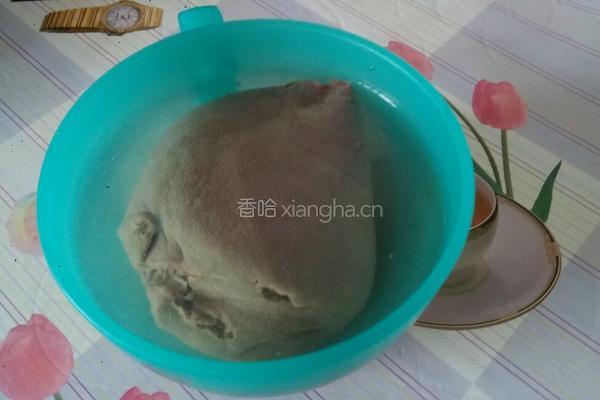 酱爆猪肝的做法图解1