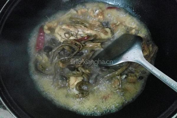 茶树菇闷鸡肉的做法图解10