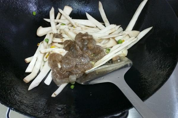 豌豆杏鲍菇炒虾仁的做法图解10