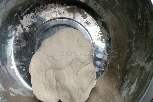 番茄菠菜削面的做法图解1