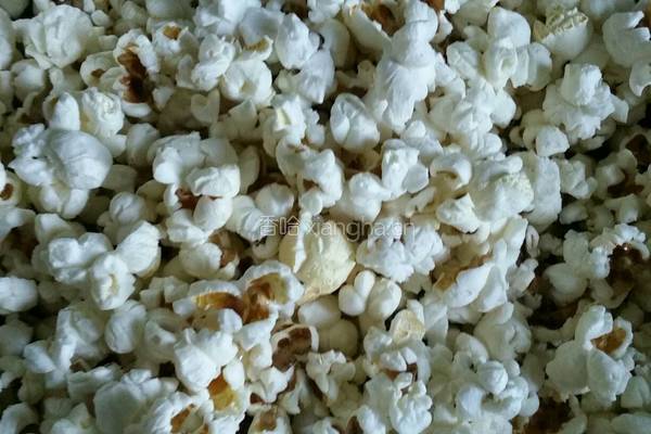 自制蜂蜜爆米花的做法图解3
