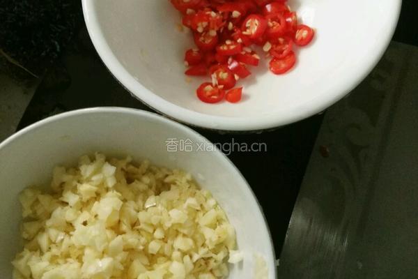 贝恩宝宝～凉拌莲藕的做法图解2