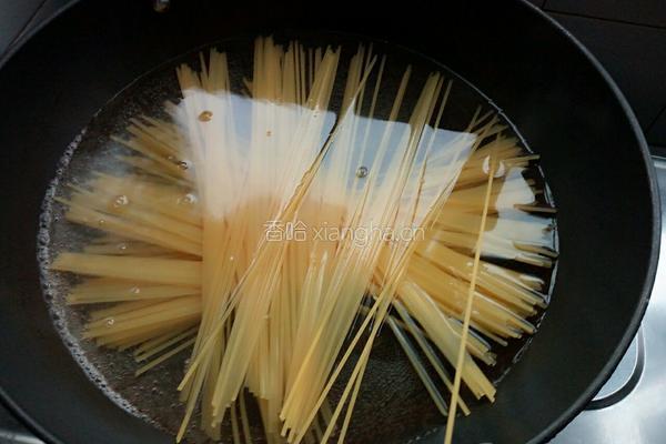 意大利面的做法图解1