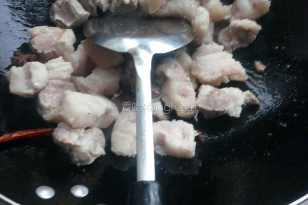 红烧肉烧鹌鹑蛋的做法图解5