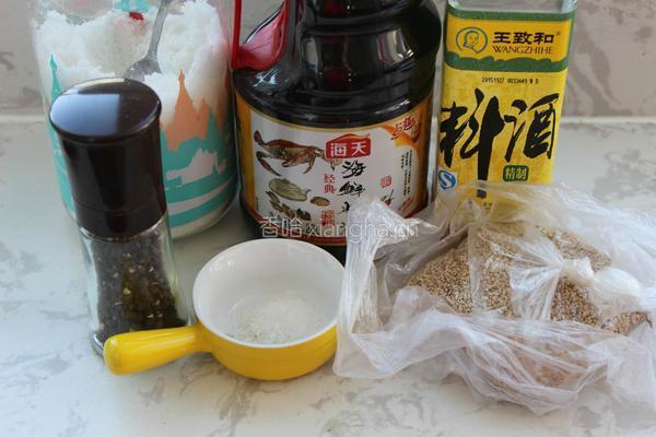 炒小银鱼的做法图解3