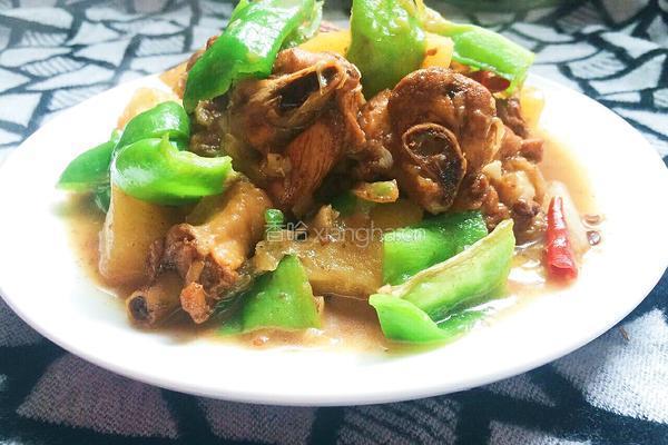 土豆炖鸡肉的做法图解11