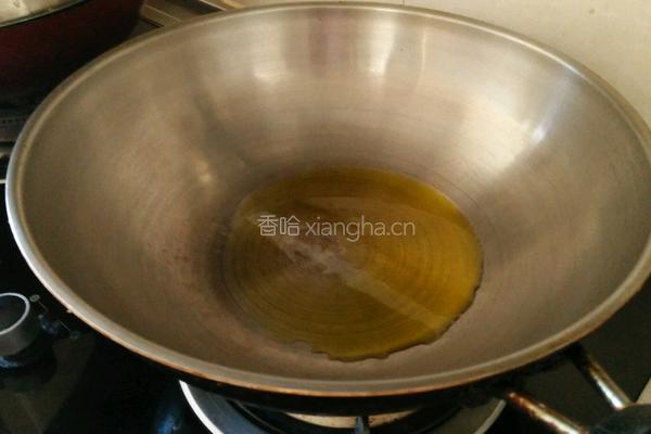 自制爆米花的做法图解1