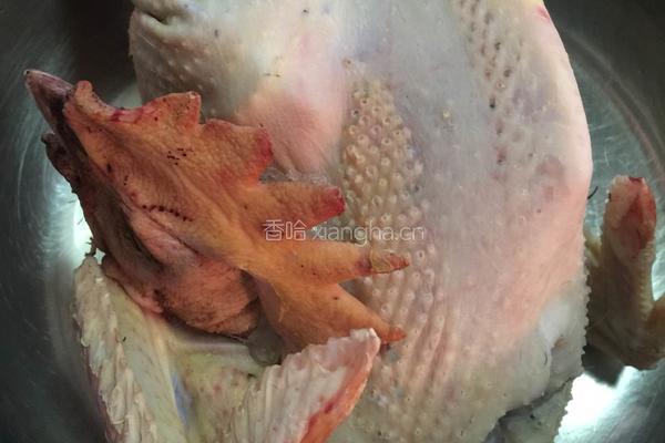 小鸡炖蘑菇粉条的做法图解1