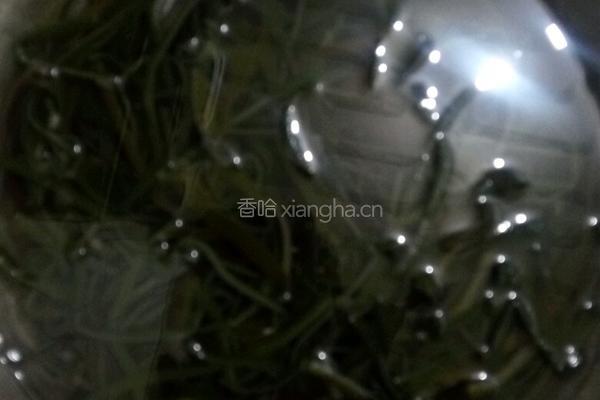 海带丝炖豆腐的做法图解3