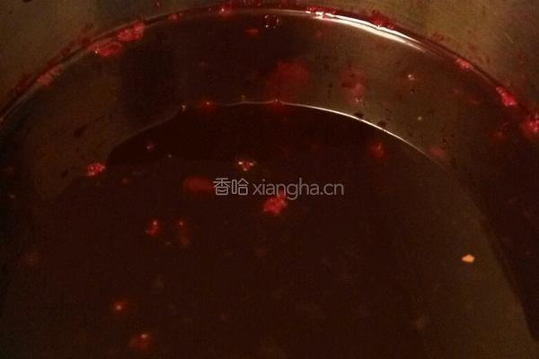 血甲鸭的做法图解2