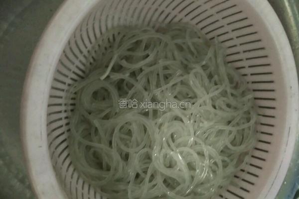 泡椒苕粉肉丝的做法图解7