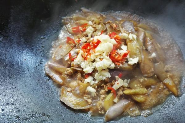 肉末茄子的做法图解8