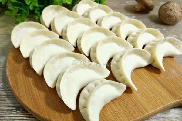 香菜香菇猪肉馅饺子的做法图解19