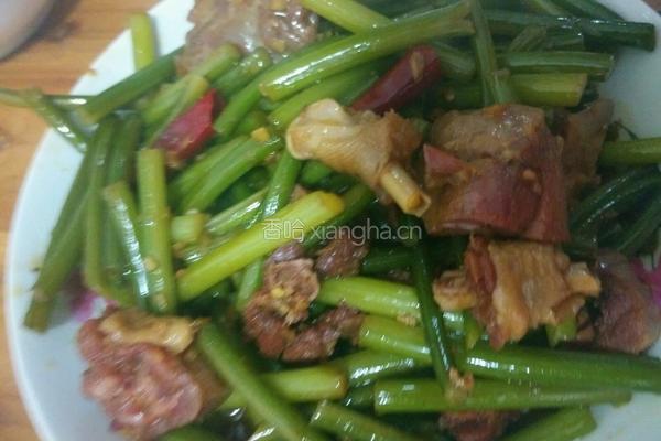 蒜苔炒咸鸭腿的做法图解6