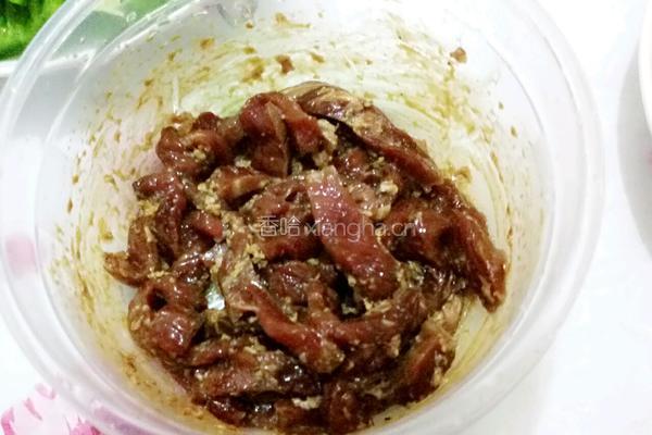 青椒炒牛肉（牛排）的做法图解3