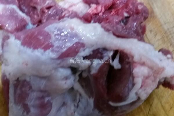 羊肉包子的做法图解3