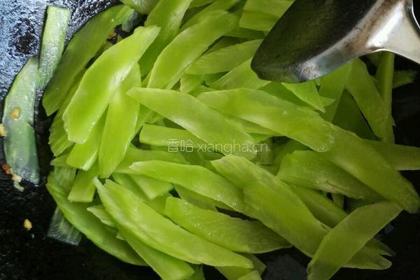 莴笋炒肉片的做法图解8