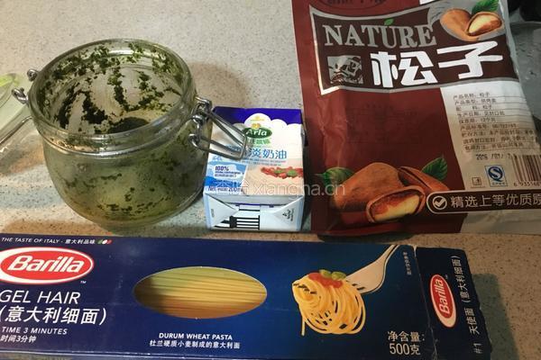 奶油罗勒天使意大利面的做法图解1