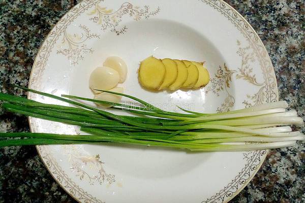 肉末烧二面黄的做法图解3