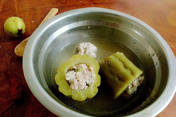 肉粮苦瓜汤的做法图解7