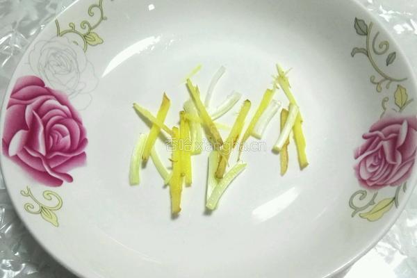剁椒鱼头的做法图解4