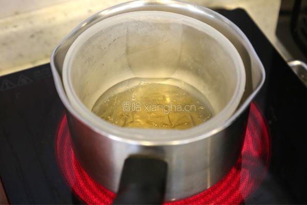 宝宝爱吃的免烤蛋糕——火龙果慕斯蛋糕的做法图解6