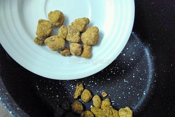 桂圆红枣奶茶的做法图解3
