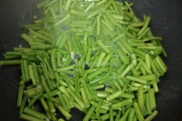 蒜蓉空心菜的做法图解5