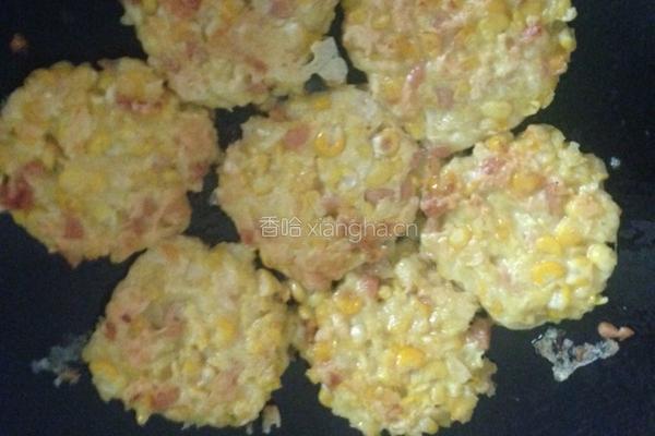香煎玉米饼的做法图解6