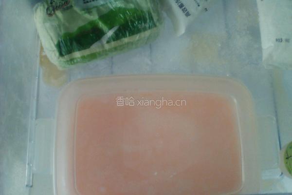 草莓冰淇淋的做法图解13