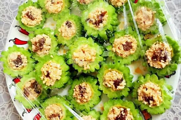 教你做出夏日爽口苦瓜豆腐圈的做法图解10