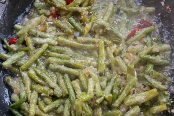 油炸豆角的做法图解8