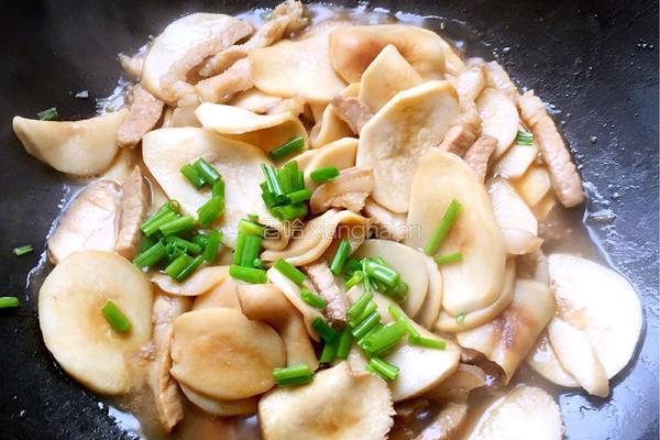 杏鲍菇炒肉的做法图解7