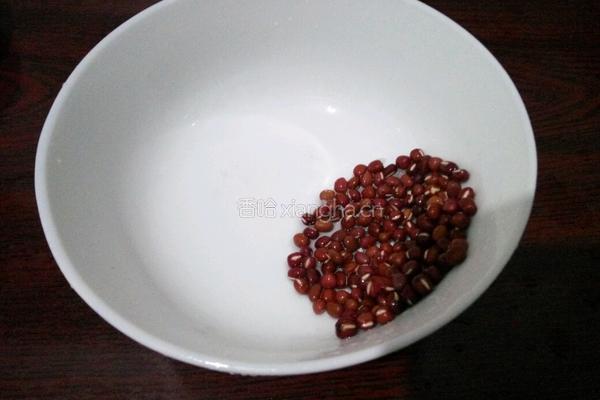 红豆燕麦仁大米粥的做法图解1