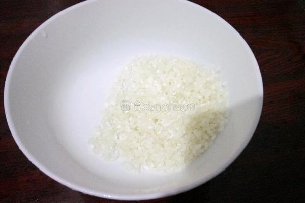 红豆燕麦仁大米粥的做法图解2