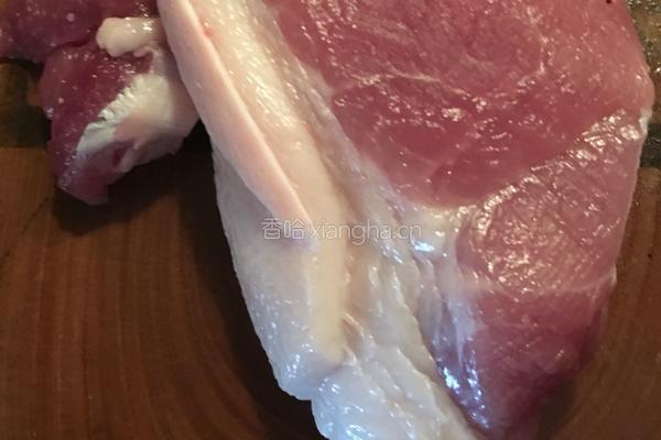 自制肉丸的做法图解1