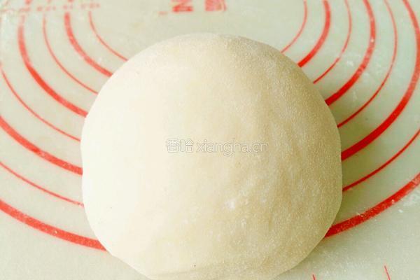白菜猪肉馅饺子的做法图解8