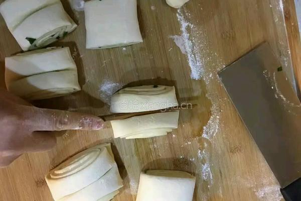 葱油花卷的做法图解5
