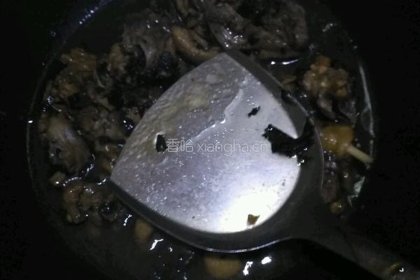紫苏焖鸭的做法图解8