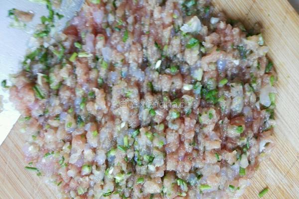 生煎虾仁肉末小馄饨的做法图解2