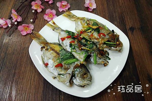 香煎软稿鱼的做法图解7