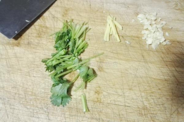 香煎沙尖鱼的做法图解2