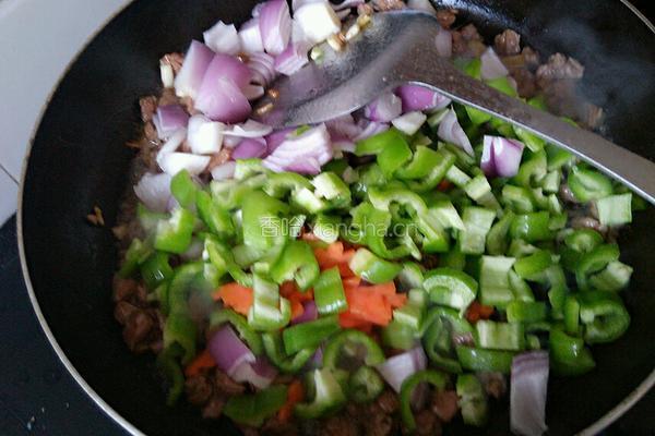 牛肉炒三蔬的做法图解8