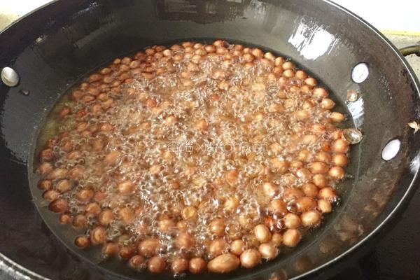 油炸花生米的做法图解5