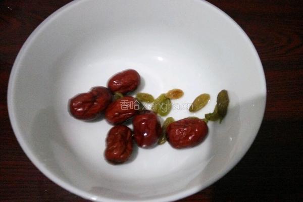 红枣高粱小米粥的做法图解3