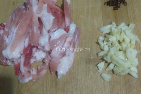 肉丝炒豆芽的做法图解2