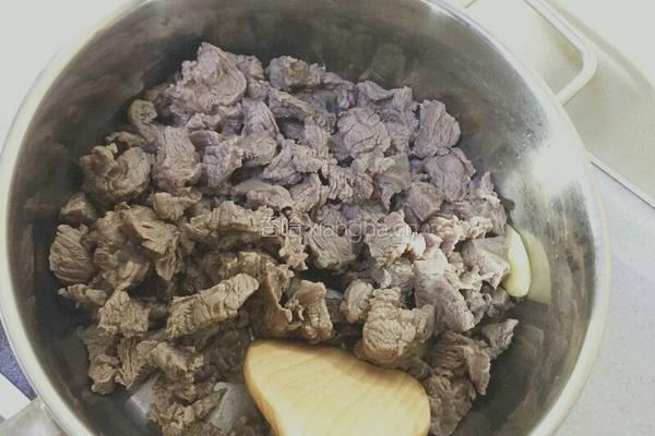 咖喱牛肉饭的做法图解6
